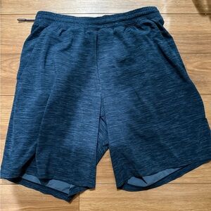 Lululemon Pace Breaker size L 9” linerless in navy
